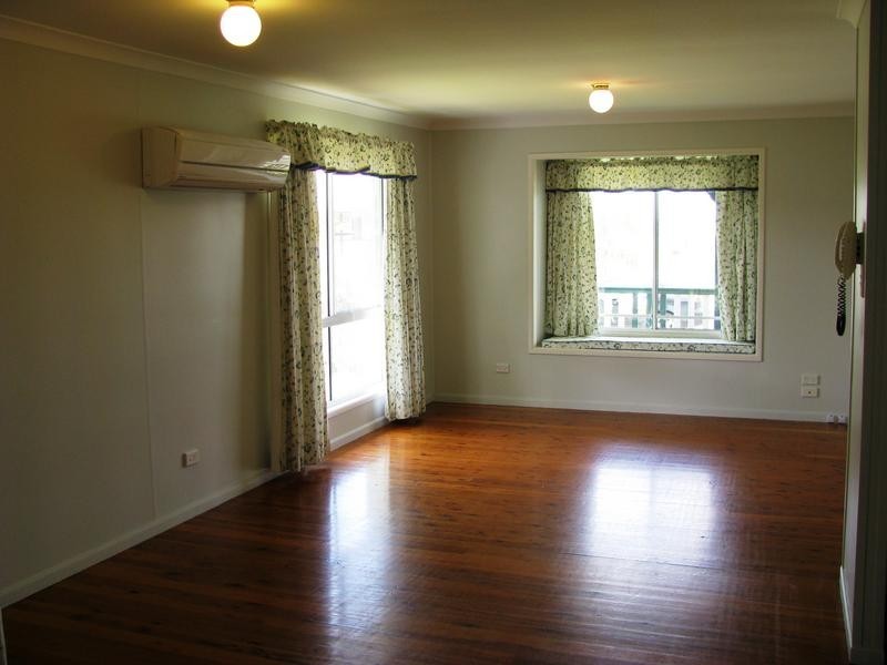 14 Lynette Street, Dalby QLD 4405