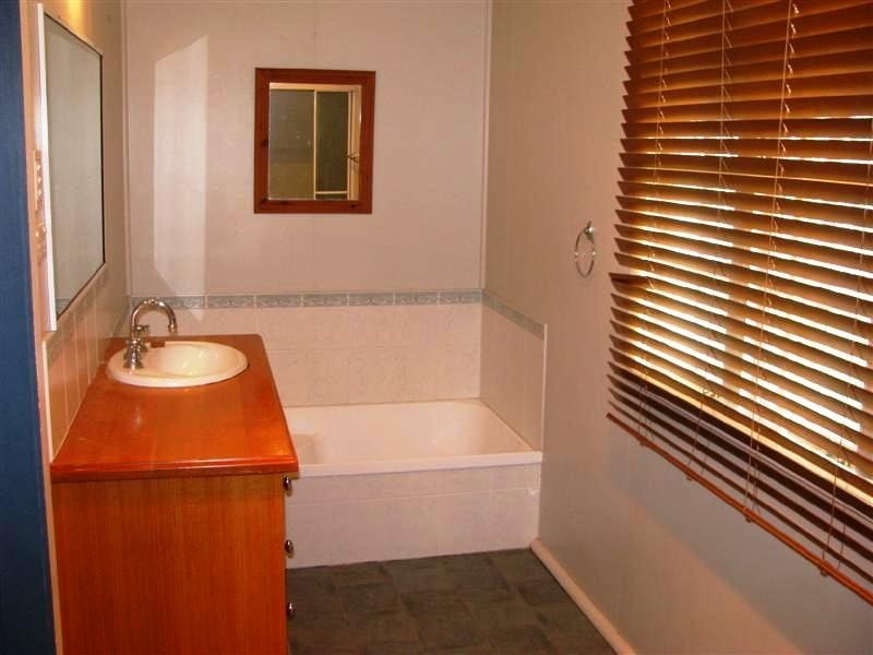 25 Dalby Street, Jandowae QLD 4410