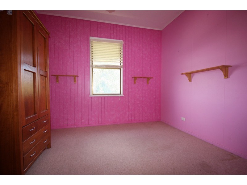 4 Amelia Street, Dalby QLD 4405