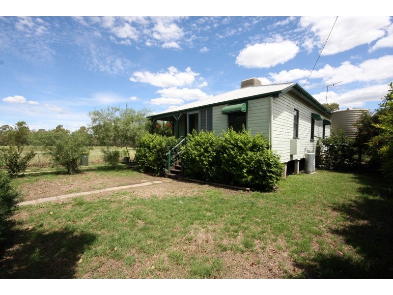 4 Amelia Street, Dalby QLD 4405