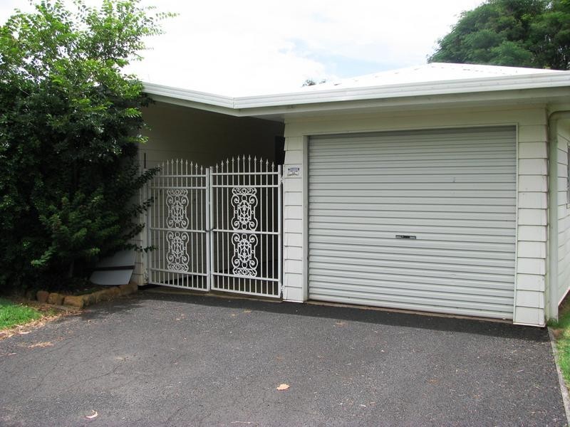 26 College Crescent, Dalby QLD 4405