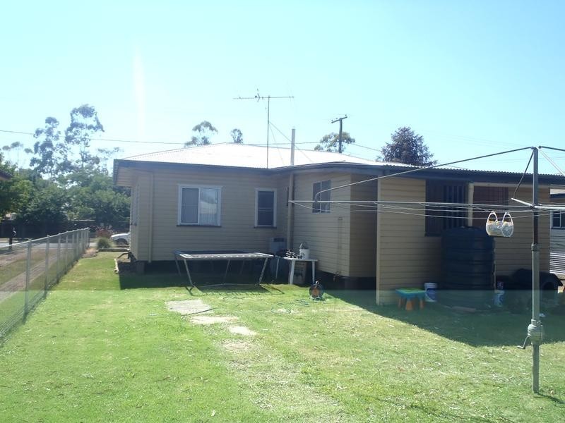 5 Eagle Street, Dalby QLD 4405