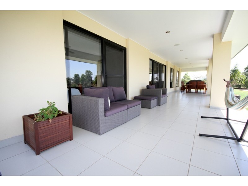 37 Southern Cross Drive, Dalby QLD 4405