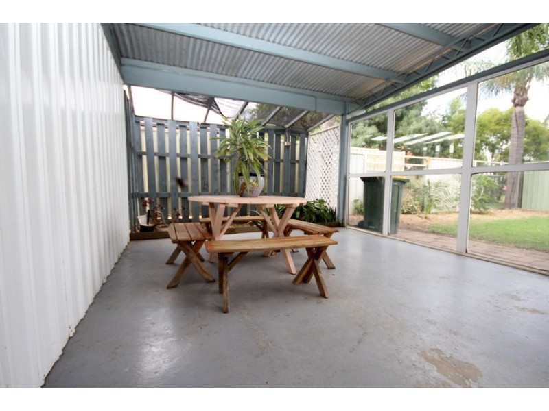 8 Nolan Street, Dalby QLD 4405