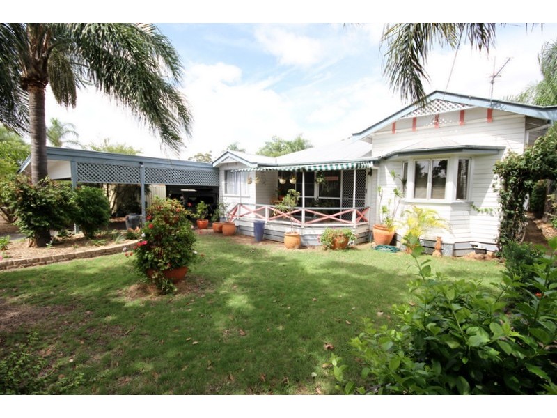 8 Nolan Street, Dalby QLD 4405