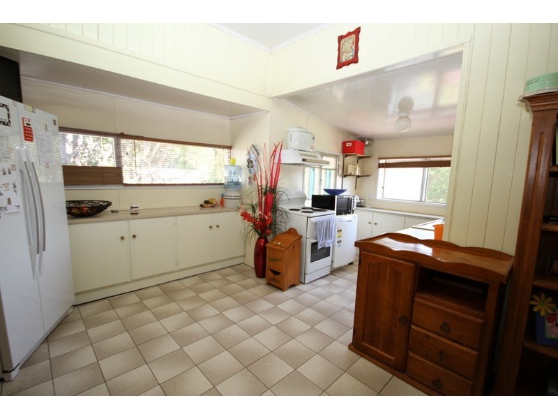 31 Bunya Street, Dalby QLD 4405