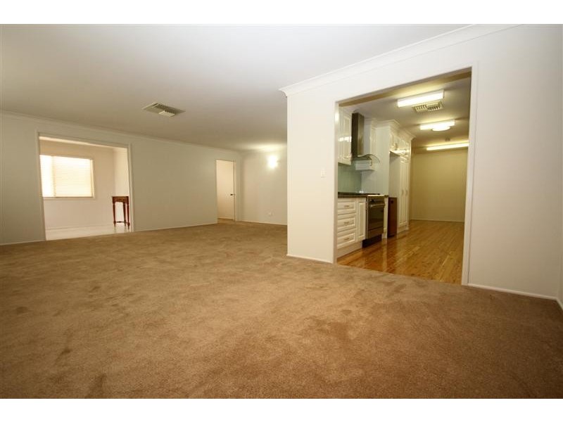 6 Edna Street, Dalby QLD 4405