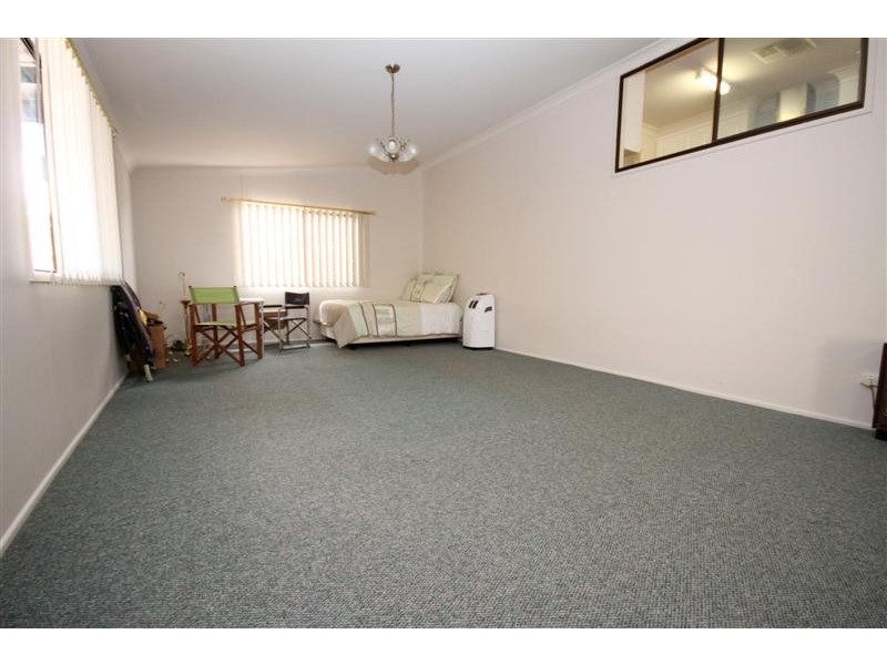 6 Edna Street, Dalby QLD 4405