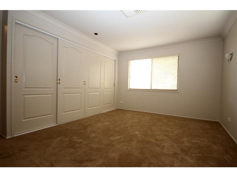 6 Edna Street, Dalby QLD 4405