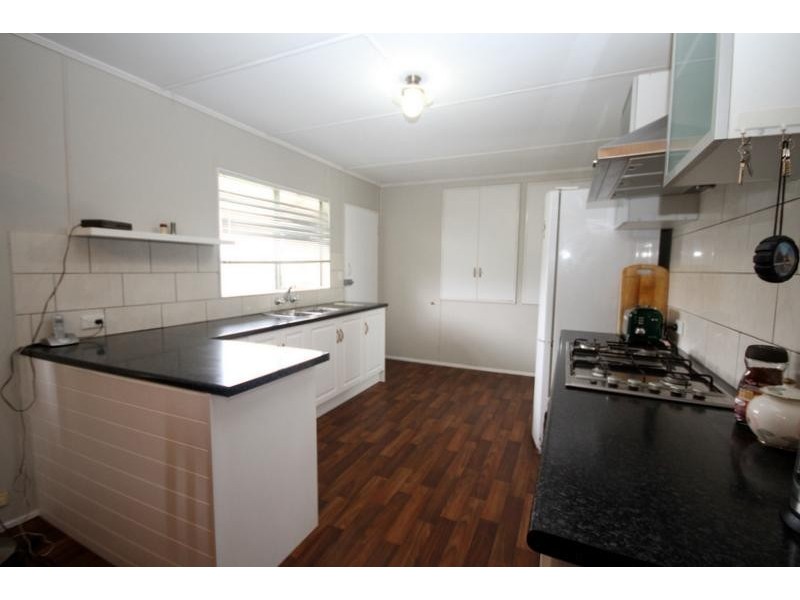 120 Edward Street, Dalby QLD 4405