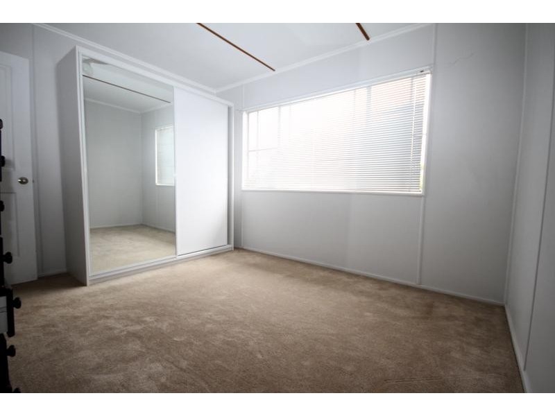 120 Edward Street, Dalby QLD 4405