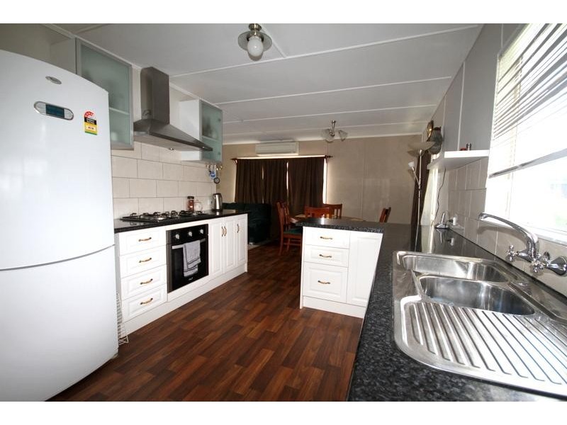 120 Edward Street, Dalby QLD 4405