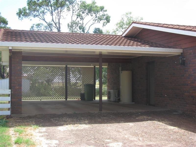 39 Burke Street, Dalby QLD 4405