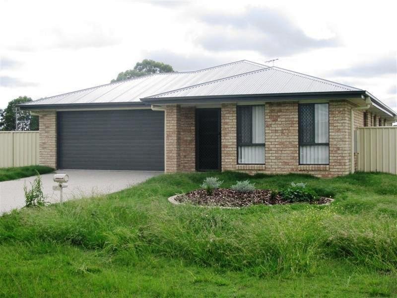 15 Mary Street, Dalby QLD 4405