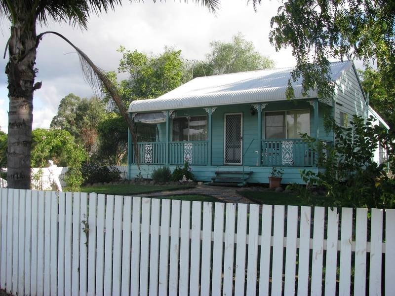 1/70 Bunya Street, Dalby QLD 4405