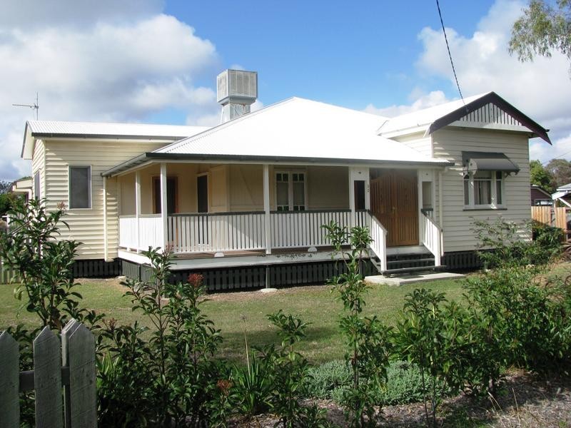 93 Condamine Street, Dalby QLD 4405