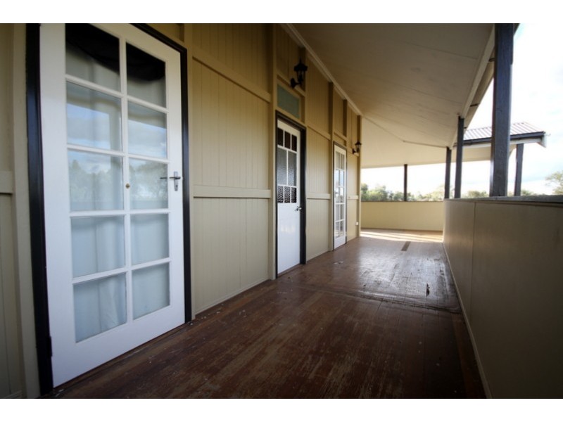 148 Oakwood Street, Dalby QLD 4405