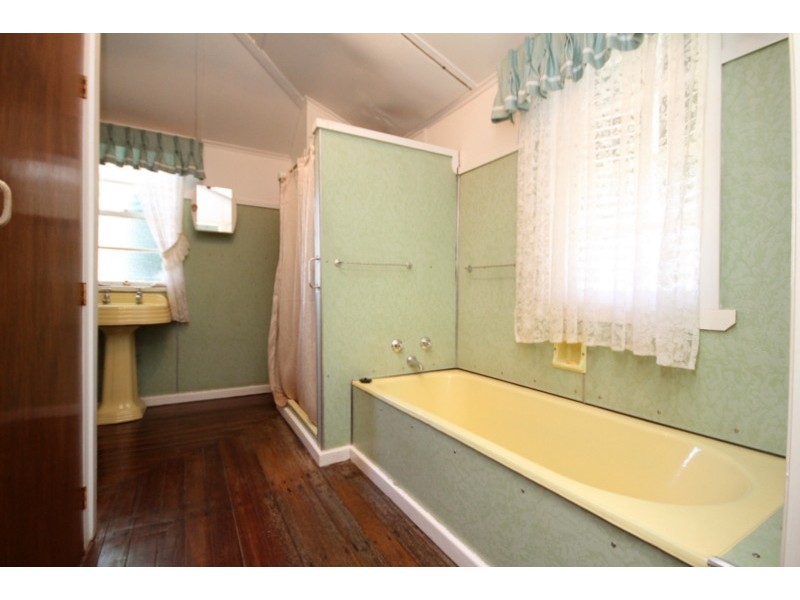 40 Matheson Street, Dalby QLD 4405