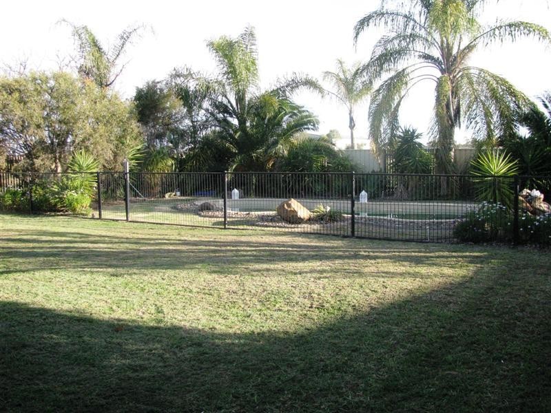 14 Hedge Road, Dalby QLD 4405