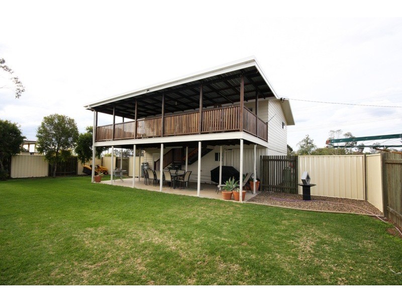14 Hedge Road, Dalby QLD 4405