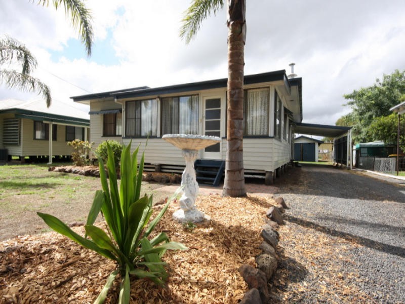 43 Charles Street, Dalby QLD 4405