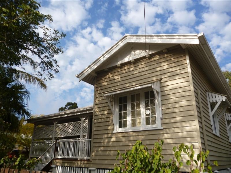 6 New Street, Dalby QLD 4405