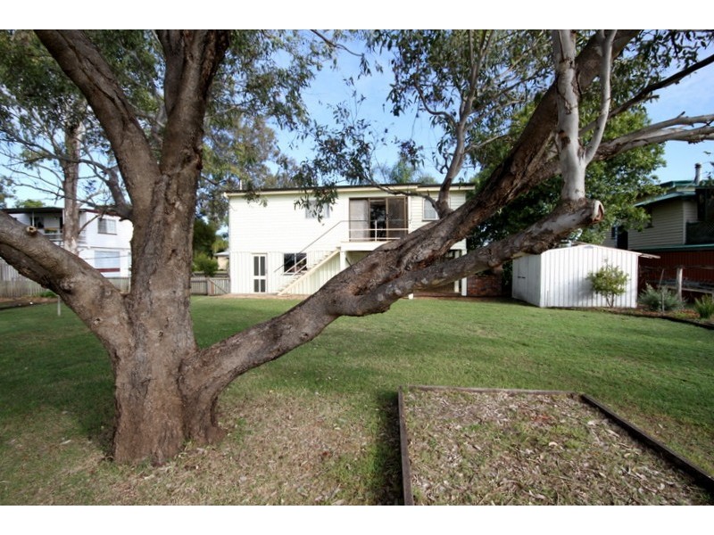 23 James St, Dalby QLD 4405