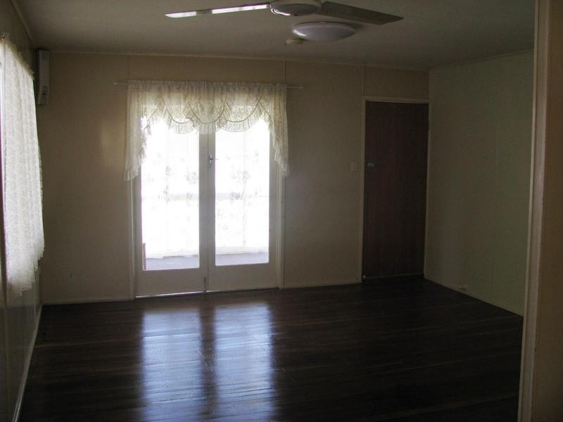 24 Dunmall St, Dalby QLD 4405