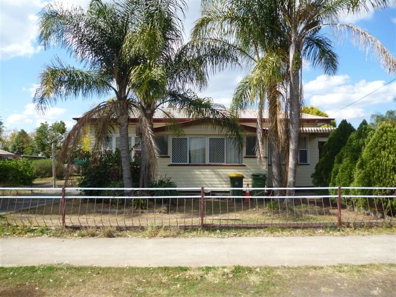 83 Bunya, Dalby QLD 4405
