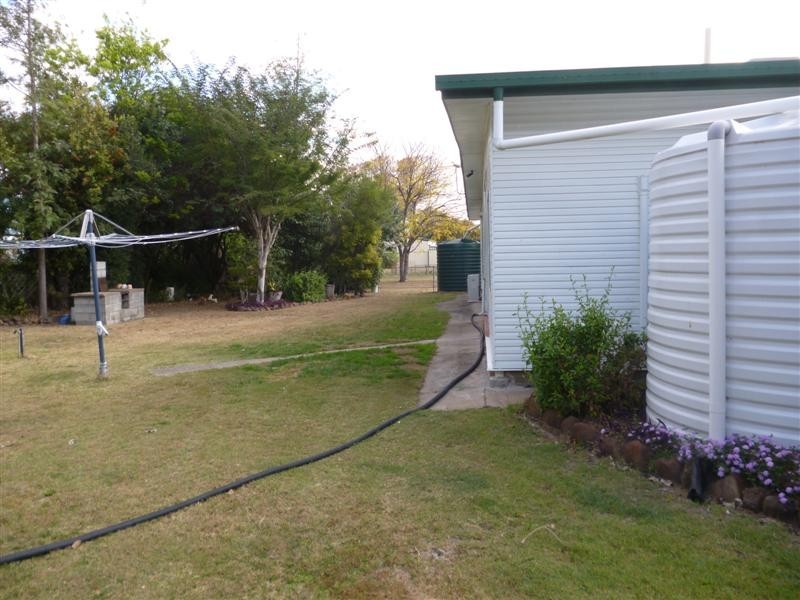 54 Swan Street, Dalby QLD 4405