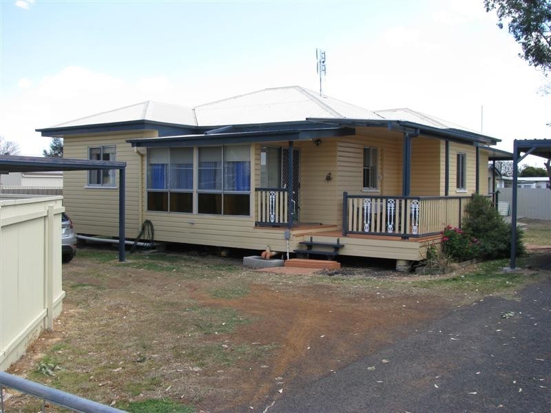 124 Condamine Street, Dalby QLD 4405