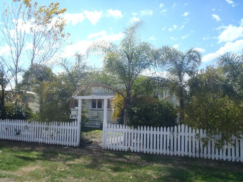 71 Edward Street, Dalby QLD 4405