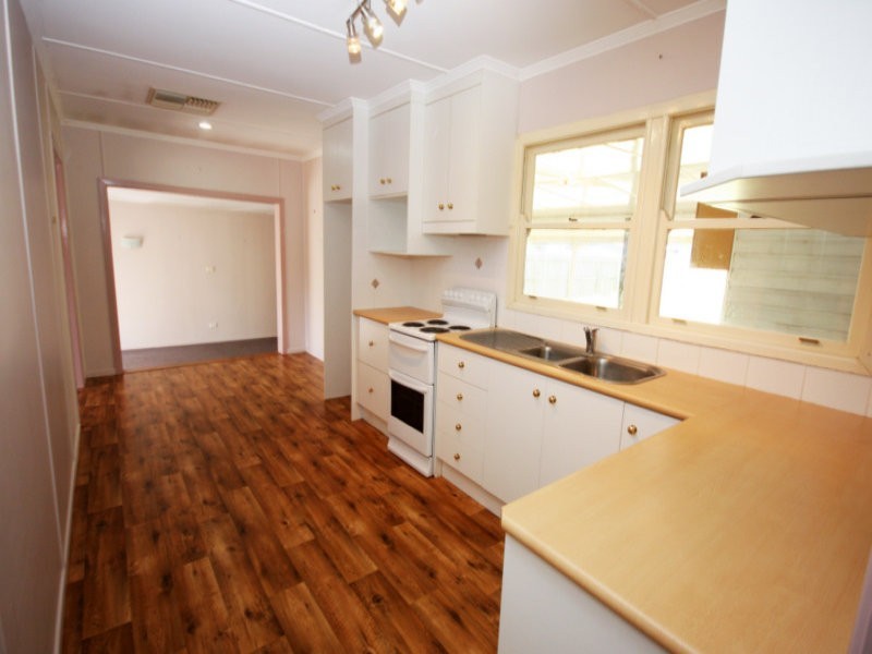 14 Hawthorne Street, Dalby QLD 4405