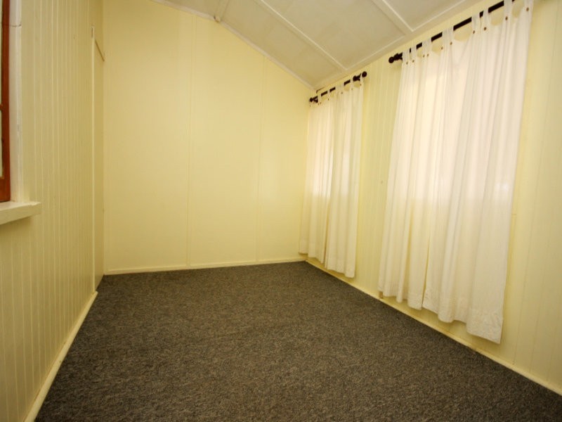 81 Arthur Street, Dalby QLD 4405