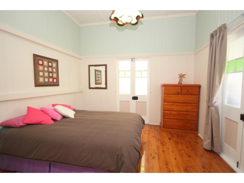 54 Cassidy Street, Bell QLD 4408