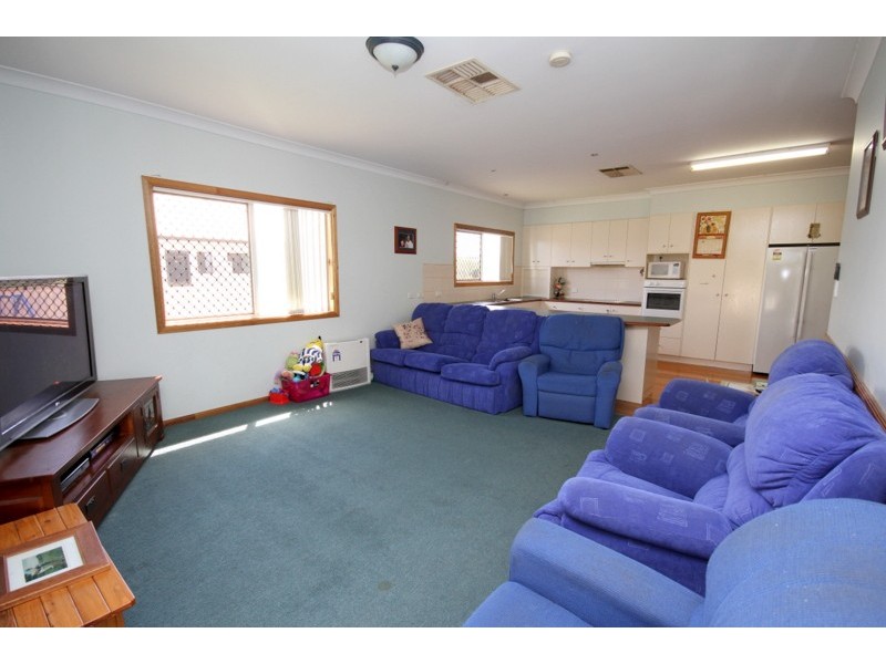 90 Charles Street, Dalby QLD 4405