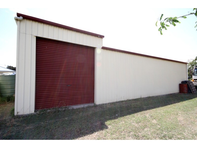 90 Charles Street, Dalby QLD 4405