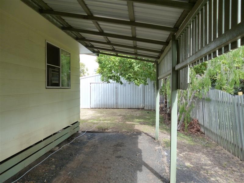 24 Burke Street, Dalby QLD 4405