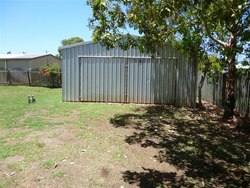 24 Burke Street, Dalby QLD 4405