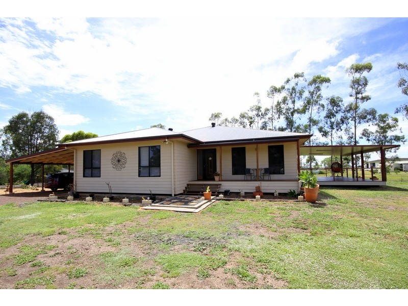 87 Charles Street, Dalby QLD 4405