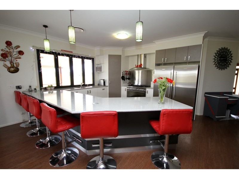87 Charles Street, Dalby QLD 4405