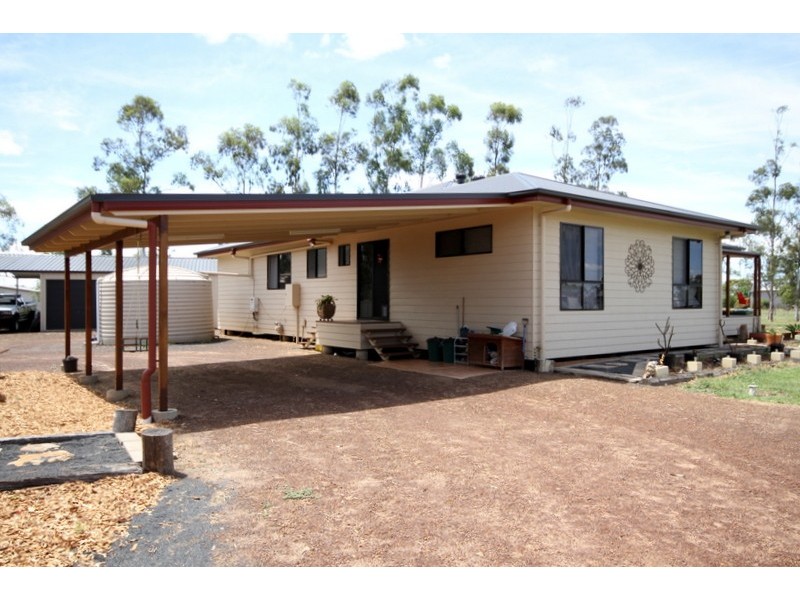 87 Charles Street, Dalby QLD 4405