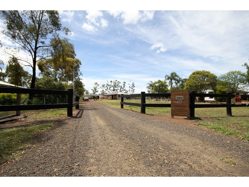 87 Charles Street, Dalby QLD 4405
