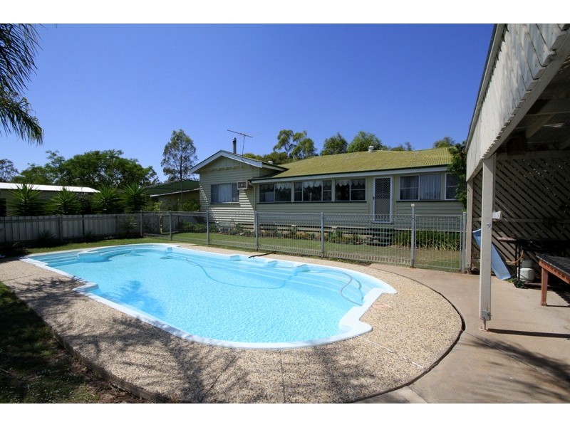 34 Mahon Street, Dalby QLD 4405