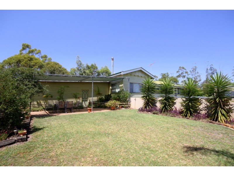 34 Mahon Street, Dalby QLD 4405