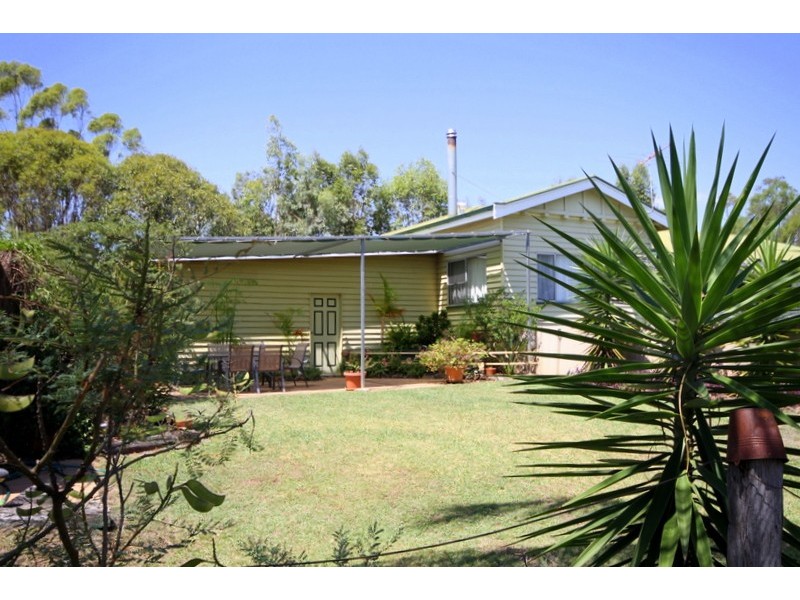 34 Mahon Street, Dalby QLD 4405