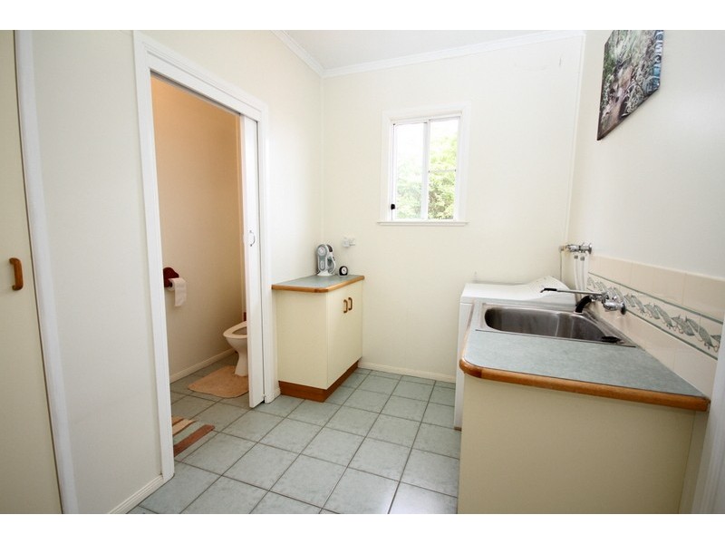 10 Vowles Street, Dalby QLD 4405