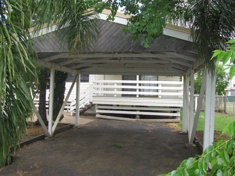 15 Carlow Street, Dalby QLD 4405