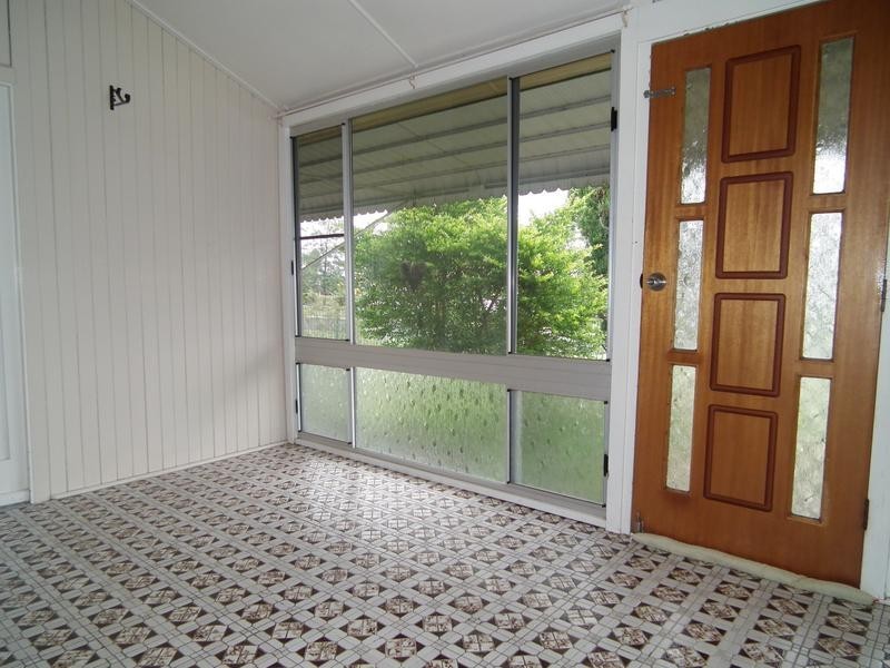 9 Besley Street, Dalby QLD 4405