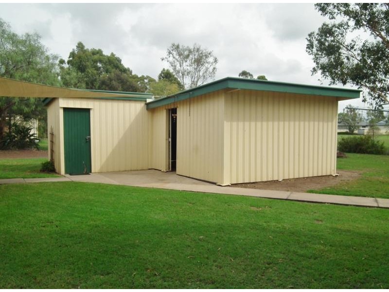 9 Besley Street, Dalby QLD 4405